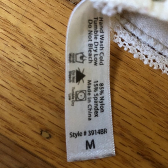 White lace bralette - Picture 4 of 4